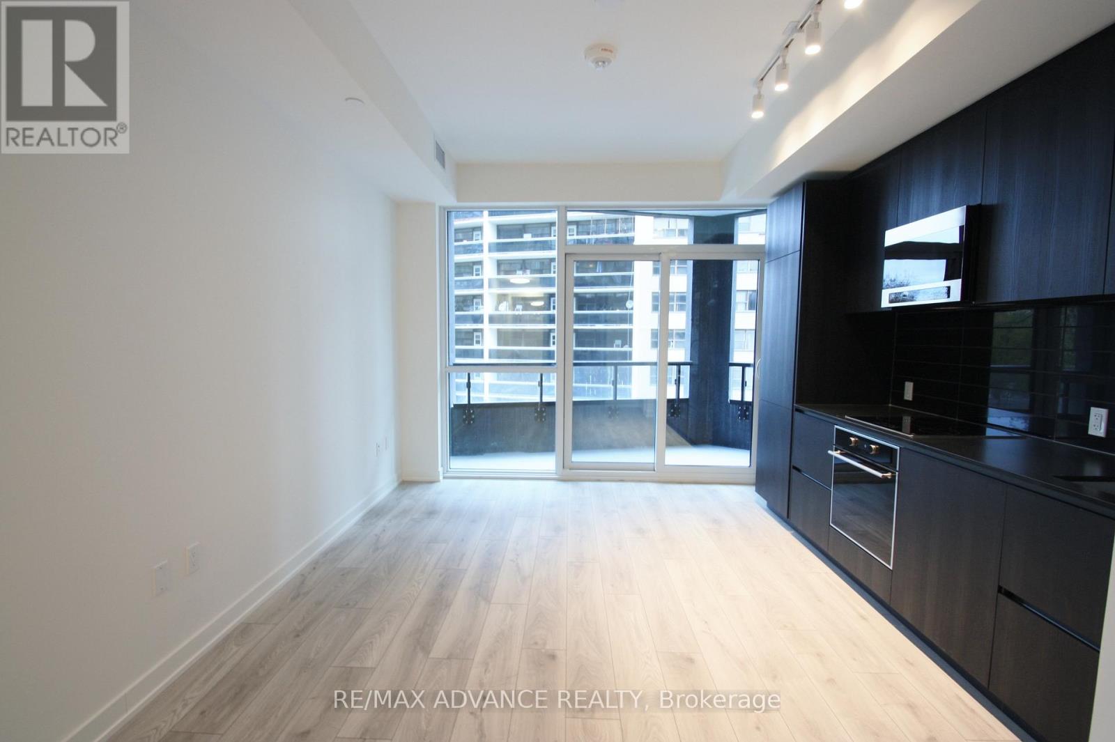 218n - 120 Broadway Avenue, Toronto, Ontario  M4P 1V6 - Photo 3 - C12578608