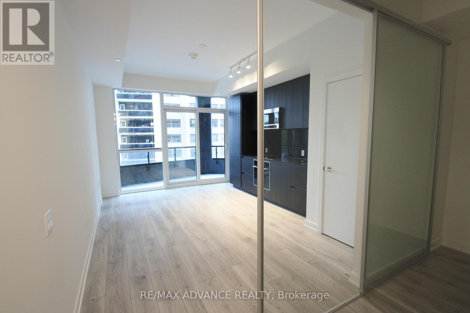 218n - 120 Broadway Avenue, Toronto, Ontario  M4P 1V6 - Photo 9 - C12578608