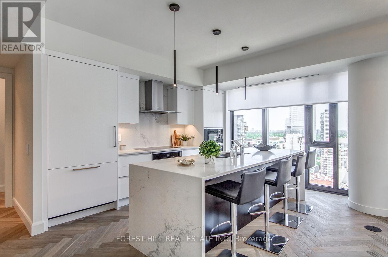 2602 - 200 Cumberland Street, Toronto, Ontario  M5R 1A2 - Photo 12 - C12578738