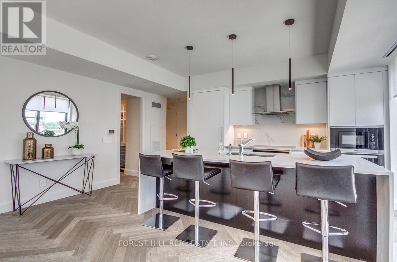 2602 - 200 Cumberland Street, Toronto, Ontario  M5R 1A2 - Photo 9 - C12578738