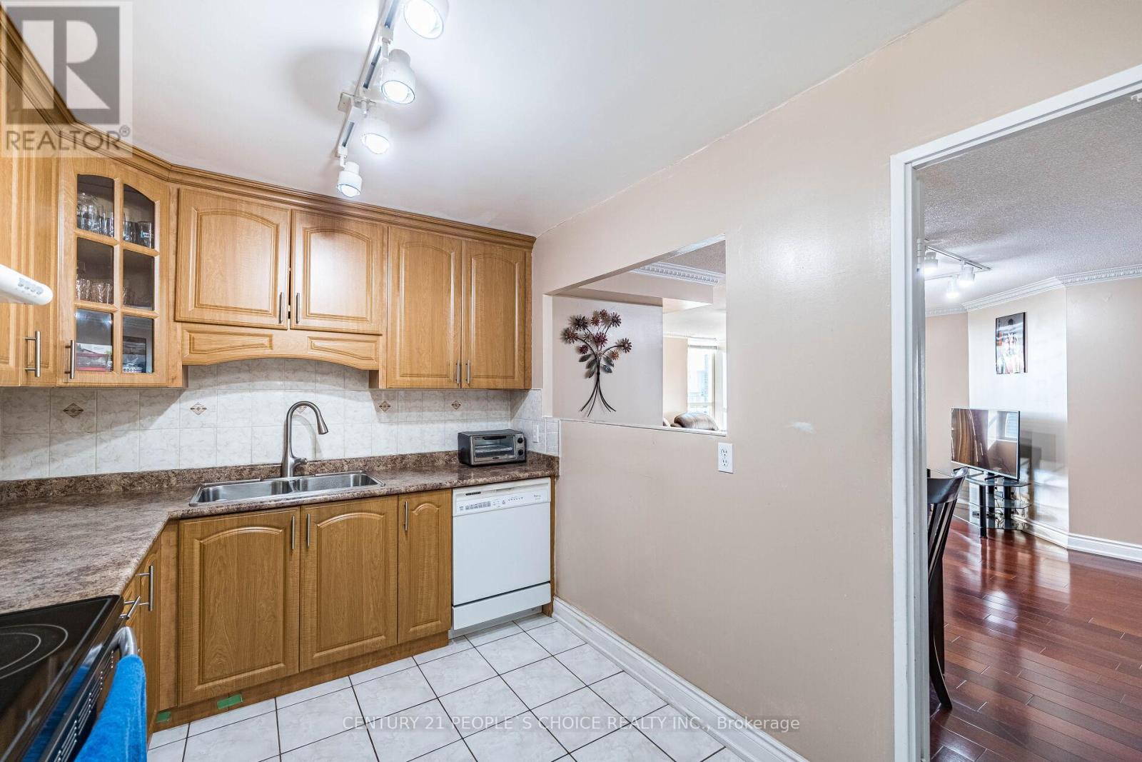 1602 - 195 Wynford Drive, Toronto, Ontario  M3C 3P3 - Photo 16 - C12578768