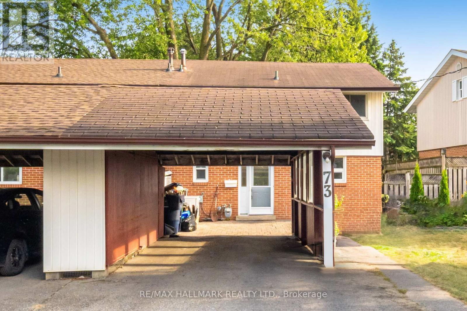 73 DOGWOOD CRESCENT, Toronto, Ontario