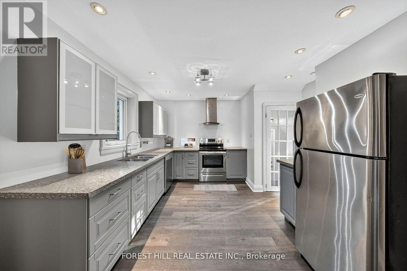 41 Cliffside Drive, Toronto, Ontario  M1N 1K9 - Photo 6 - E12578648