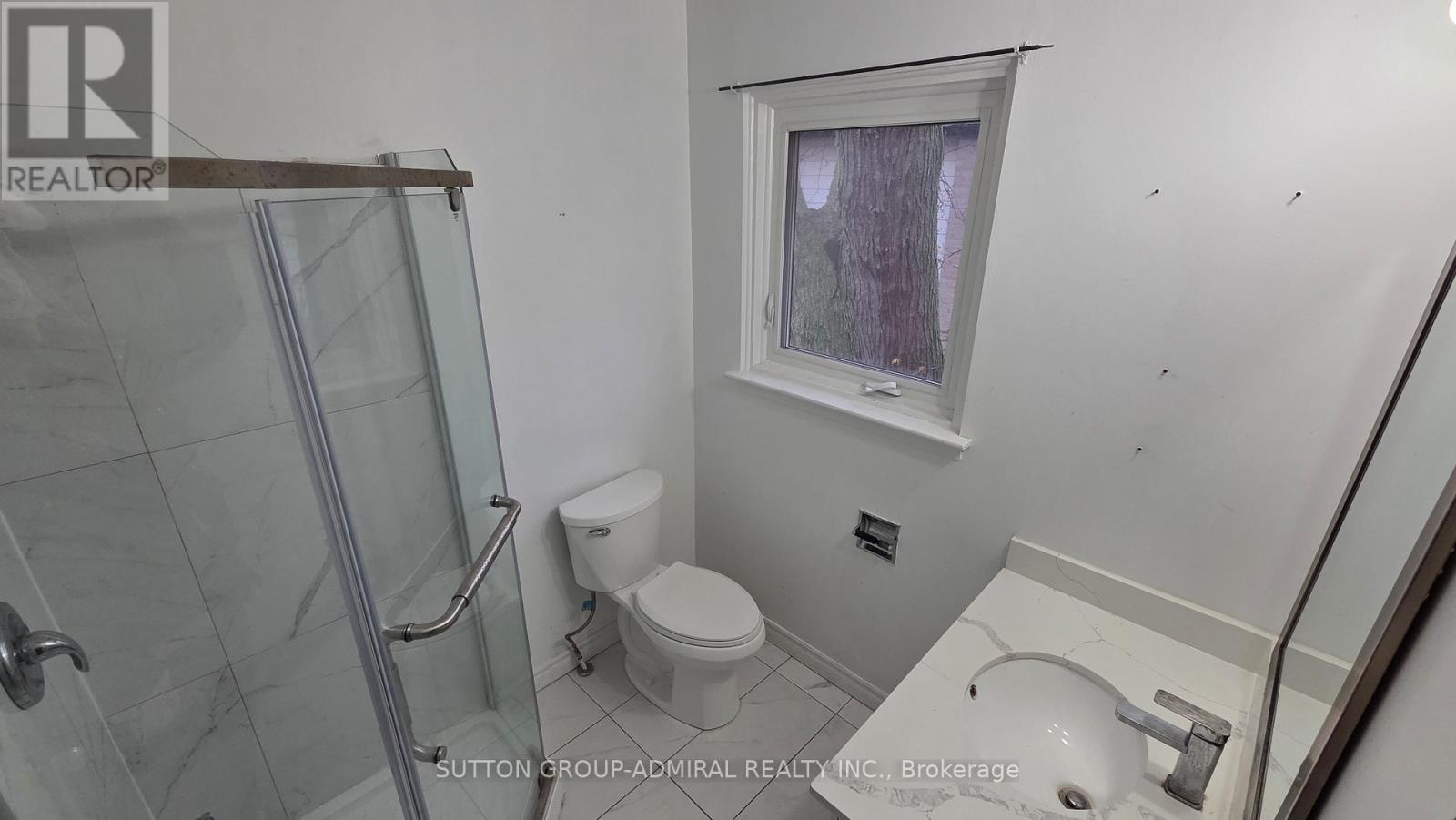 42 Donnacona Crescent, Toronto, Ontario  M1E 3P9 - Photo 8 - E12578706