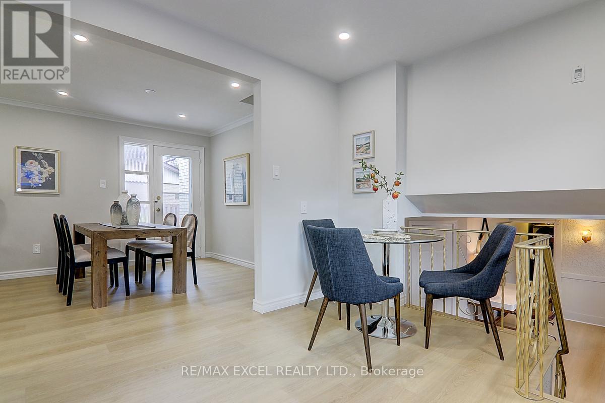 121 Amberjack Boulevard, Toronto, Ontario  M1H 2J6 - Photo 18 - E12578724