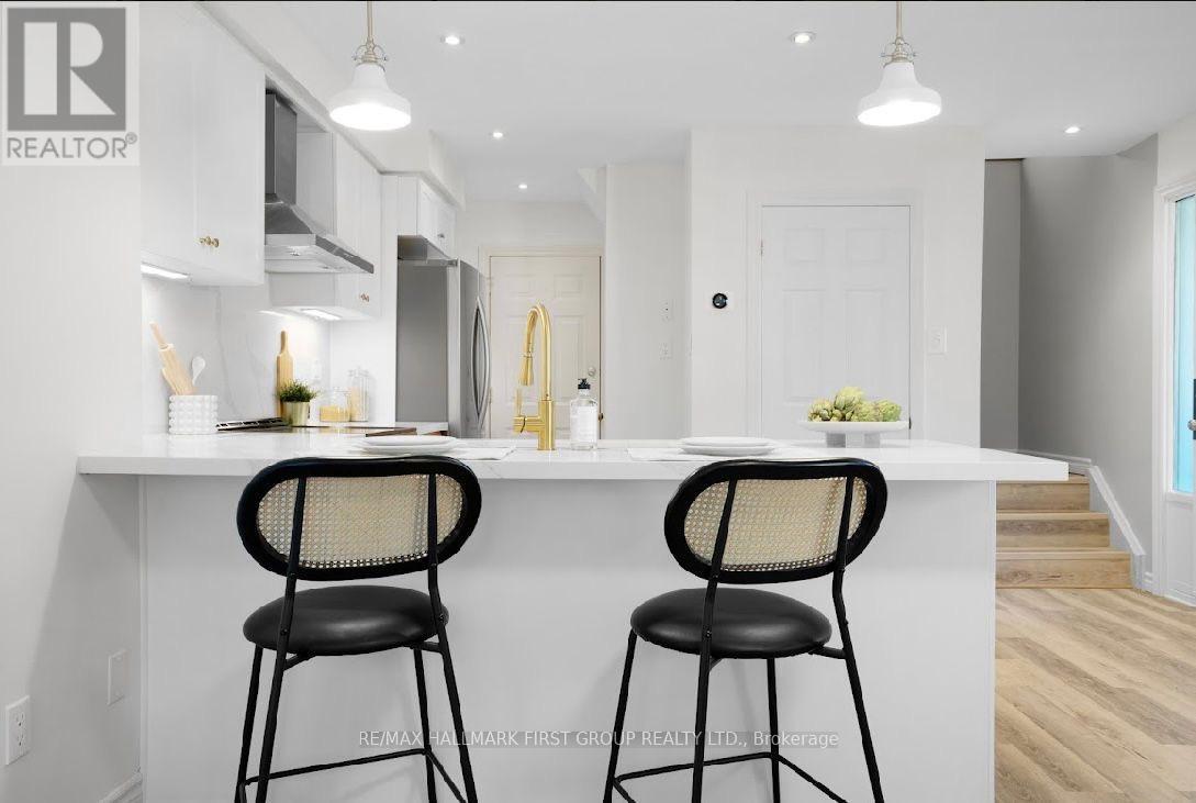 2 Sylvia Court, Clarington, Ontario  L1B 1J4 - Photo 4 - E12578798