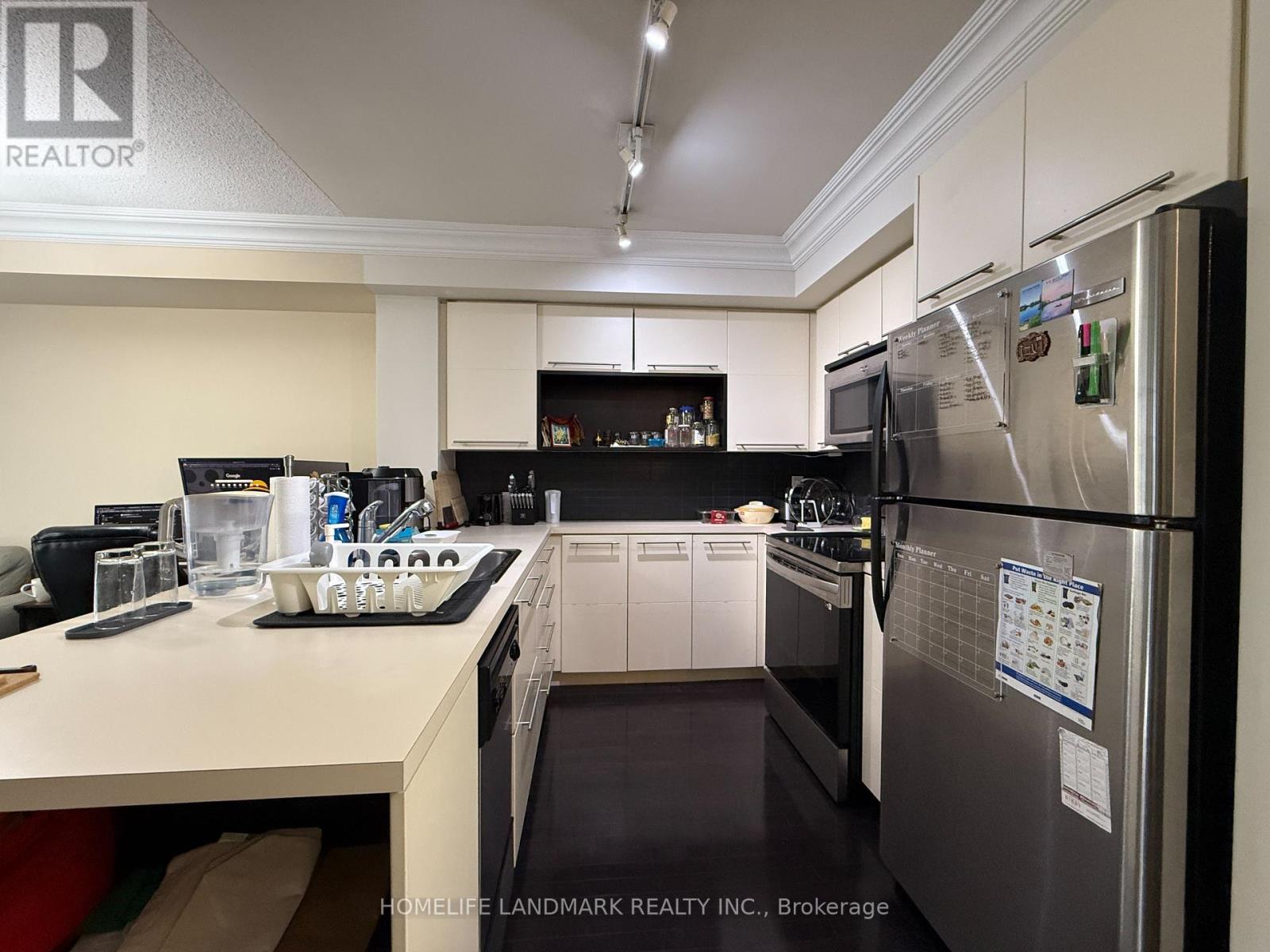 1406 - 21 Carlton Street, Toronto, Ontario  M5B 1L3 - Photo 4 - C12578174