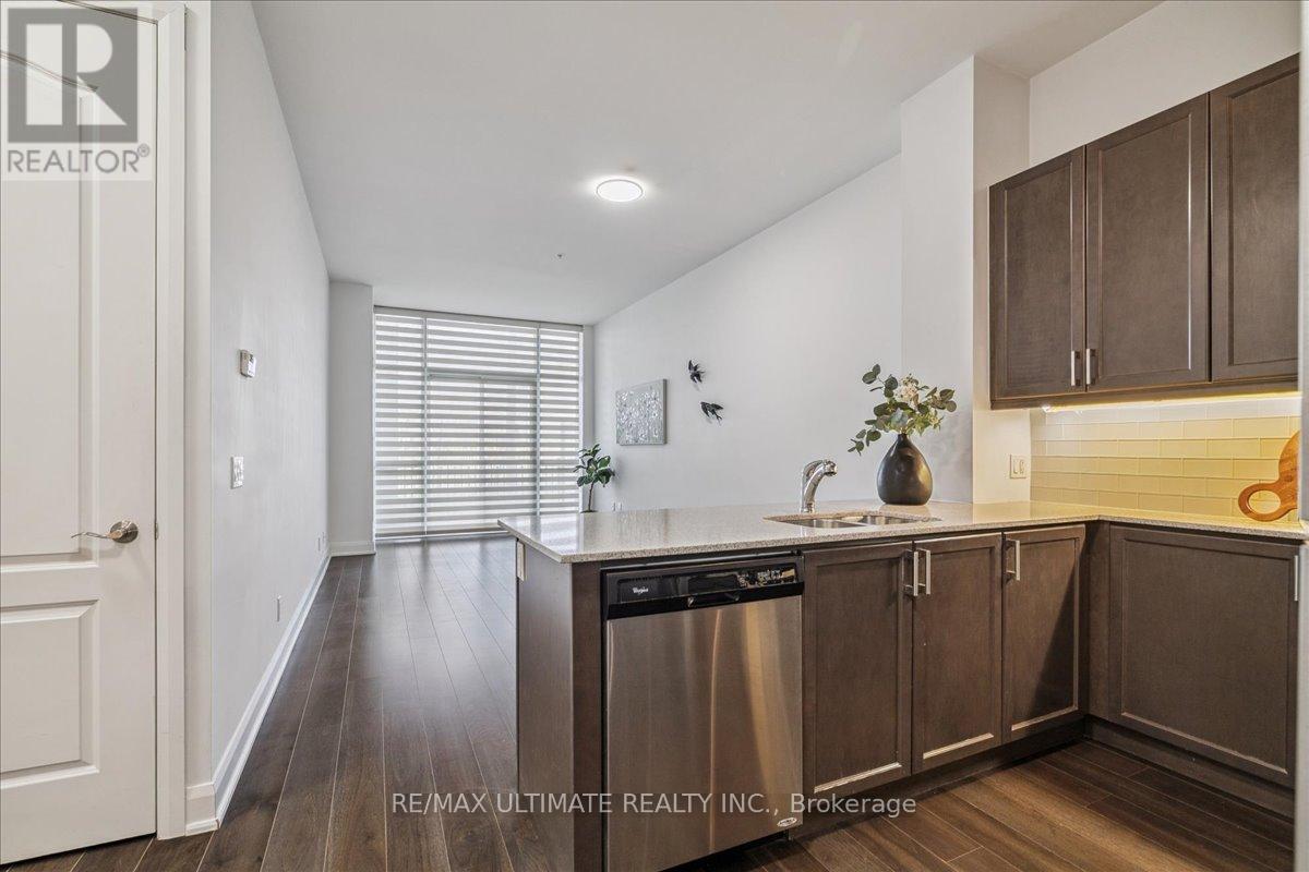 110 - 2480 Prince Michael Drive, Oakville, Ontario  L6H 0H1 - Photo 13 - W12578526