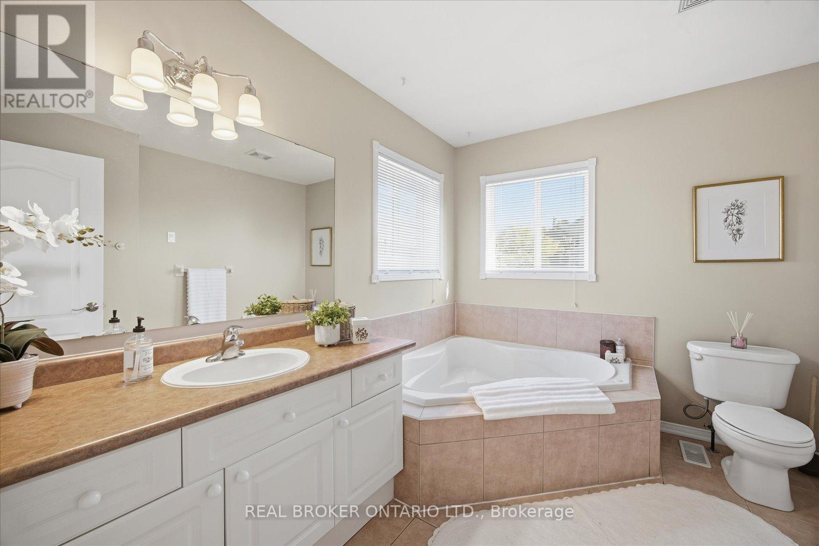 61 Aster Crescent, Whitby, Ontario  L1M 1J8 - Photo 26 - E12531108