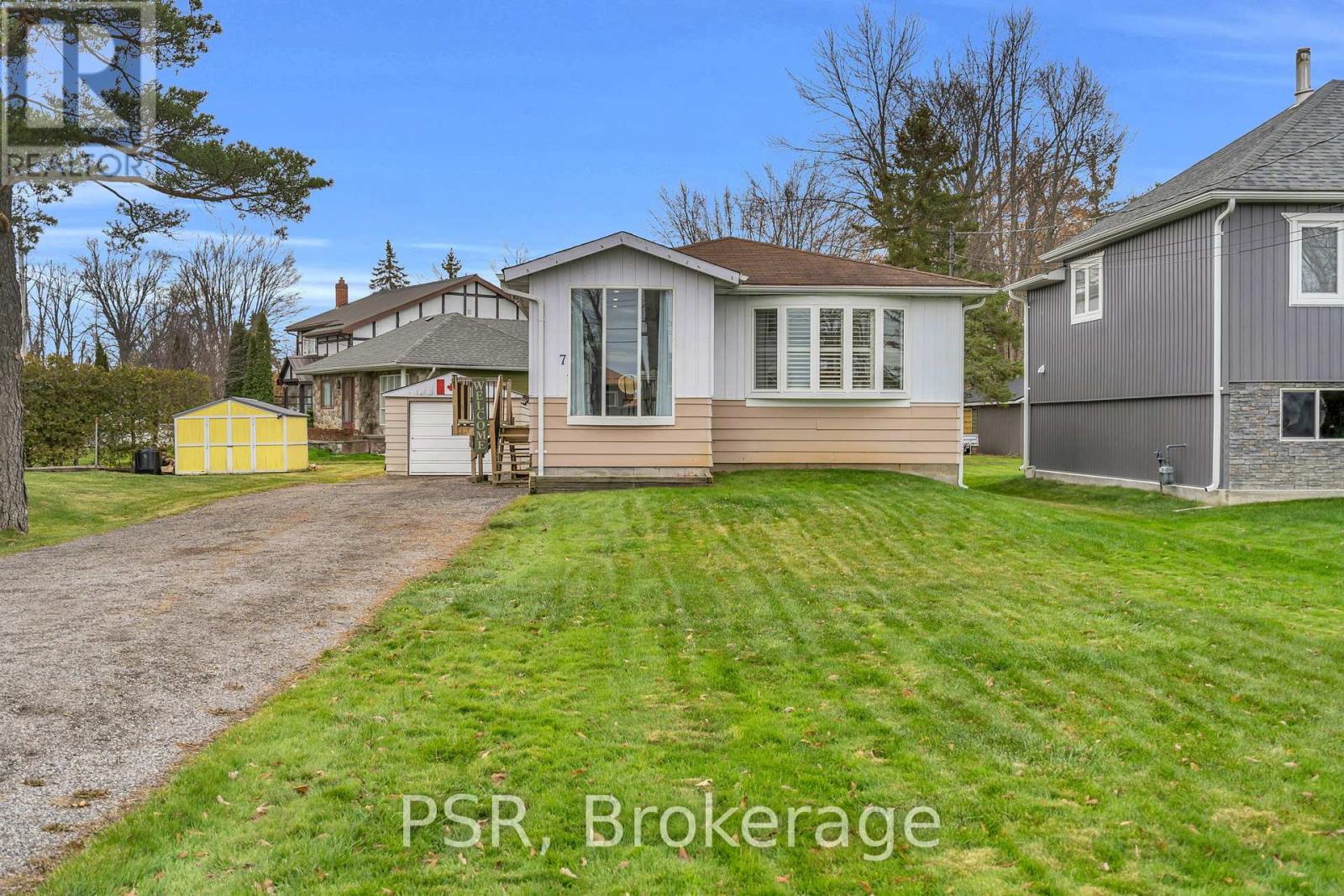 7 WATER FRINGE DRIVE, Georgina, Ontario