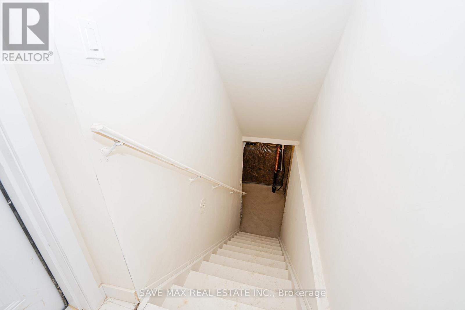 26 Dandara Gate, Vaughan, Ontario  L4L 1V8 - Photo 39 - N12578606