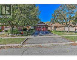 MAIN - 741 COLLEGE MANOR DRIVE, Newmarket, Ontario