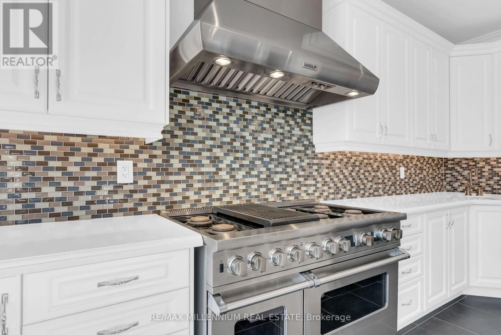 275 Hansard Drive, Vaughan, Ontario  L4H 0W3 - Photo 13 - N12578726