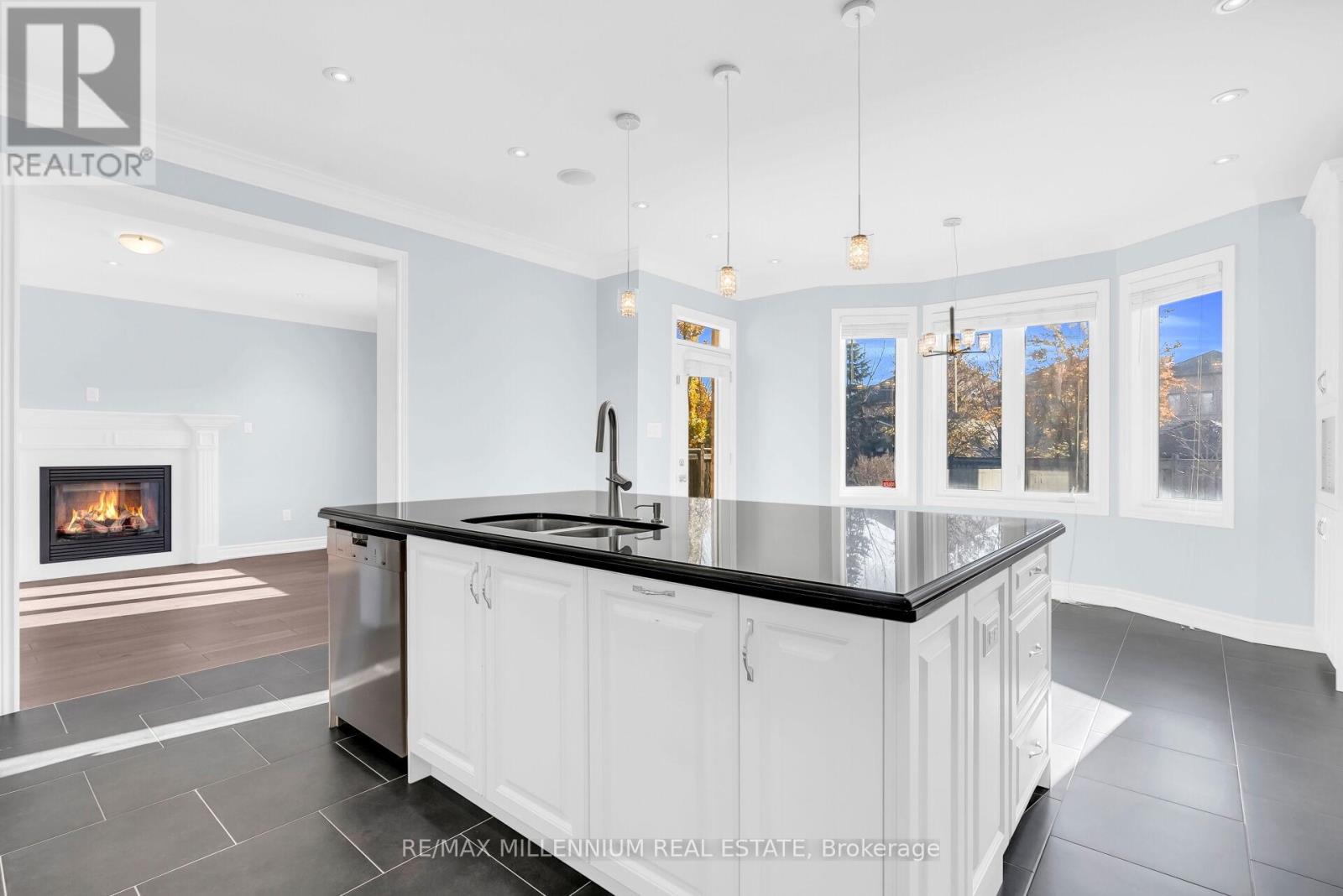 275 Hansard Drive, Vaughan, Ontario  L4H 0W3 - Photo 14 - N12578726