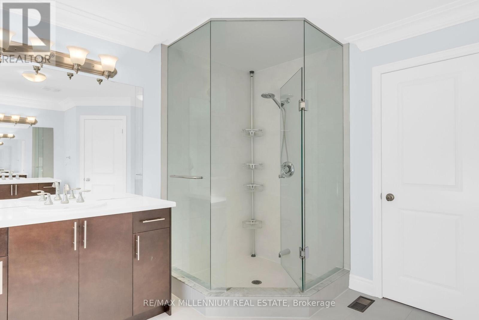 275 Hansard Drive, Vaughan, Ontario  L4H 0W3 - Photo 27 - N12578726