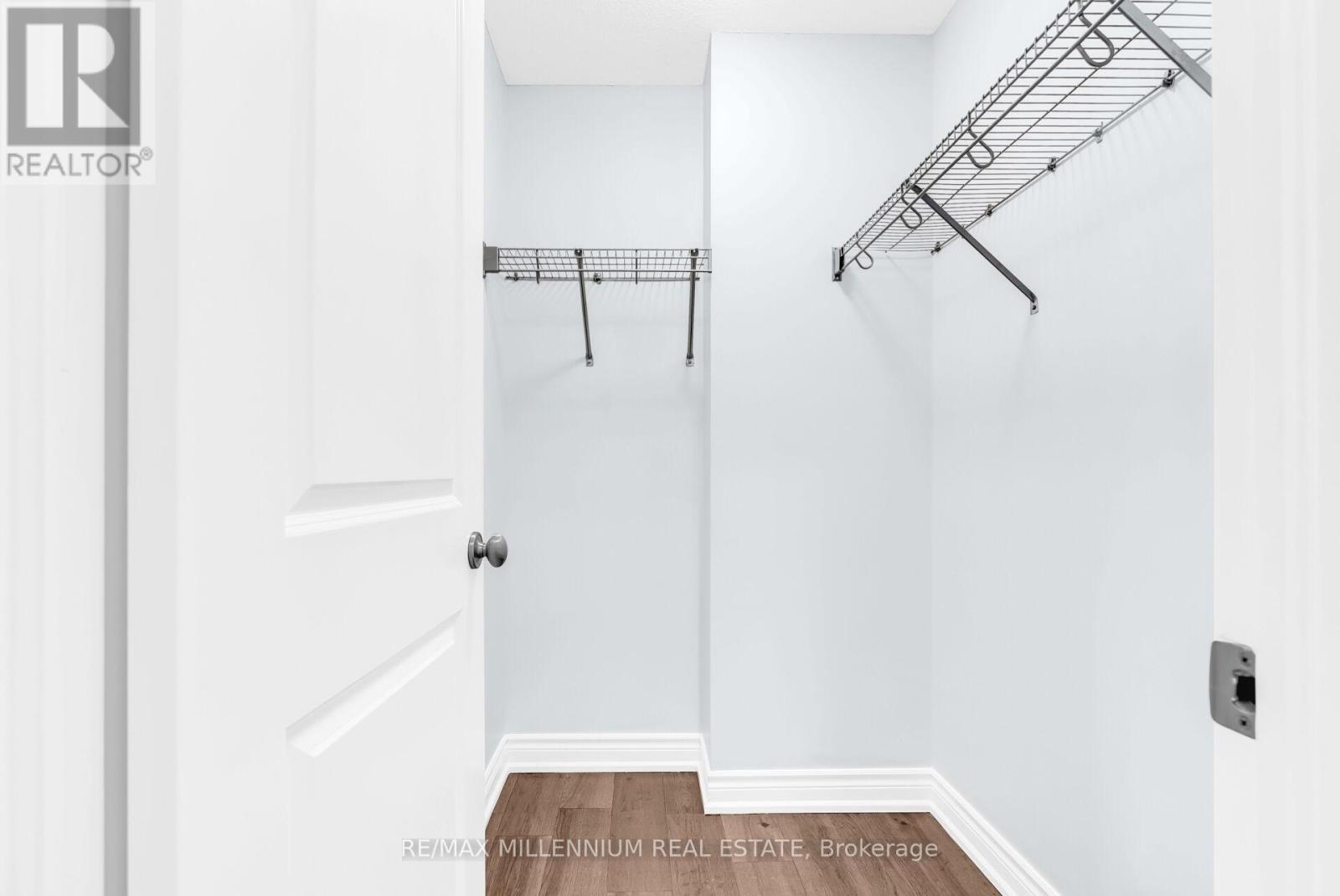 275 Hansard Drive, Vaughan, Ontario  L4H 0W3 - Photo 33 - N12578726