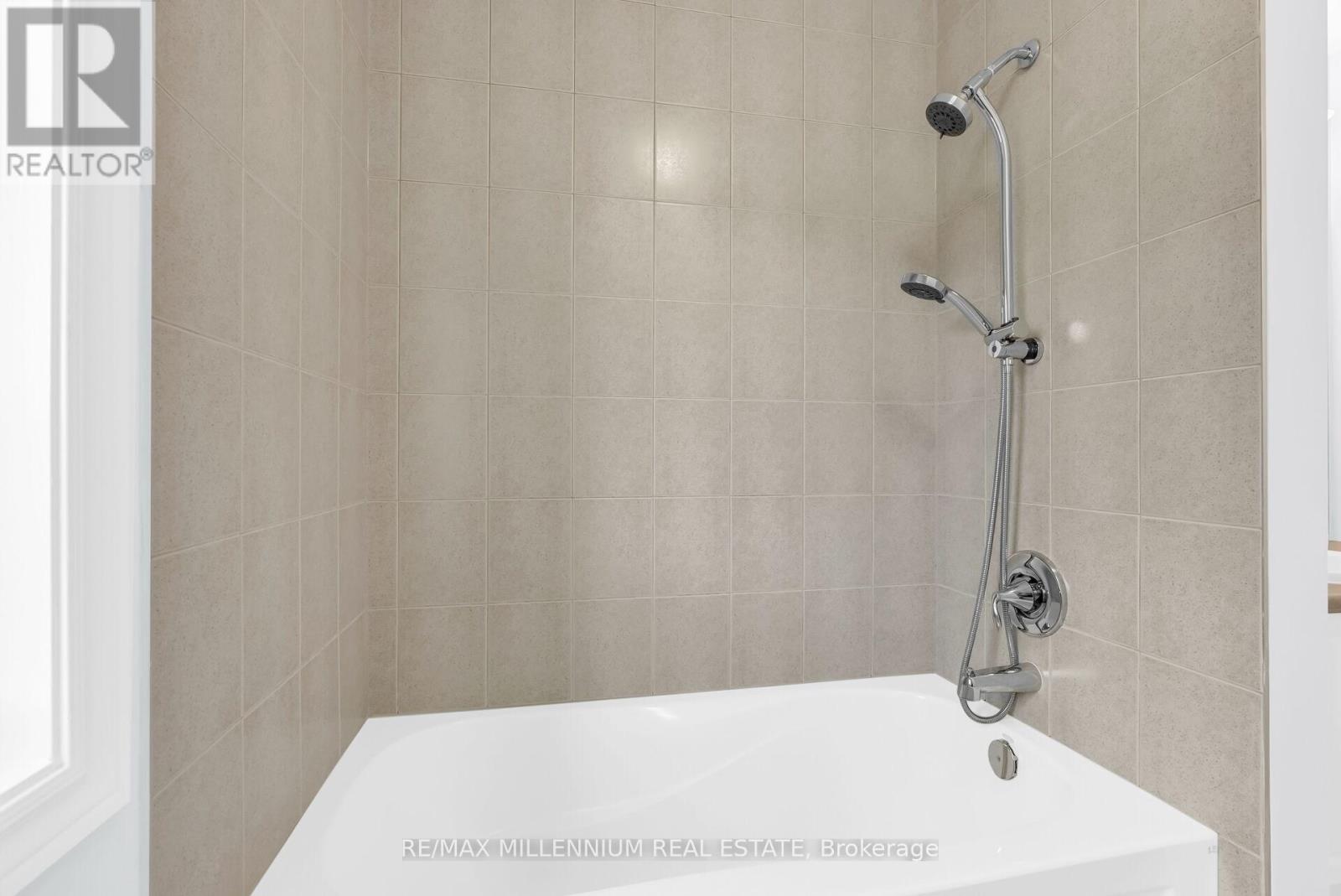 275 Hansard Drive, Vaughan, Ontario  L4H 0W3 - Photo 37 - N12578726