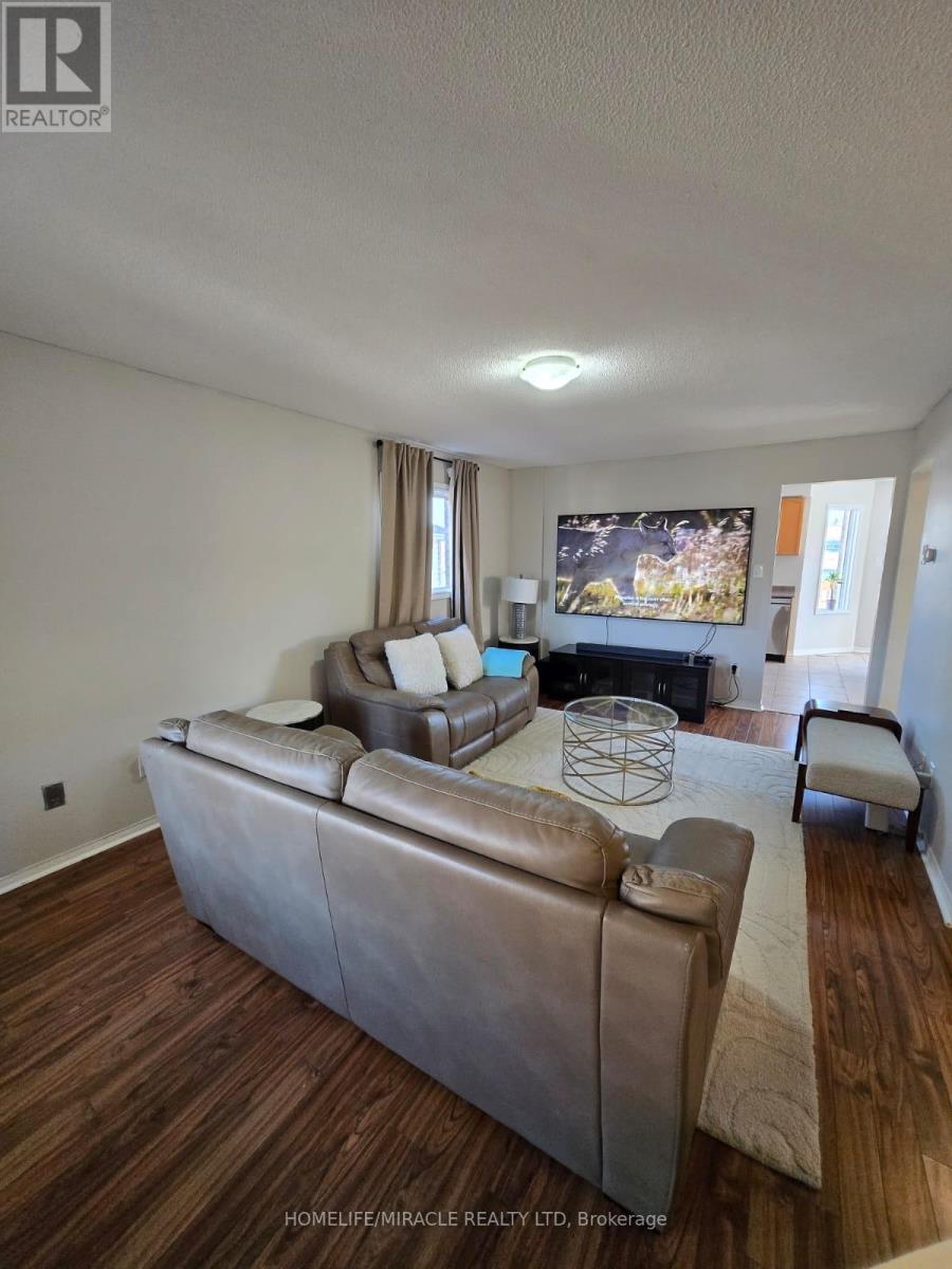 29 Nicholson Drive, Barrie, Ontario  L4N 8L7 - Photo 6 - S12578790