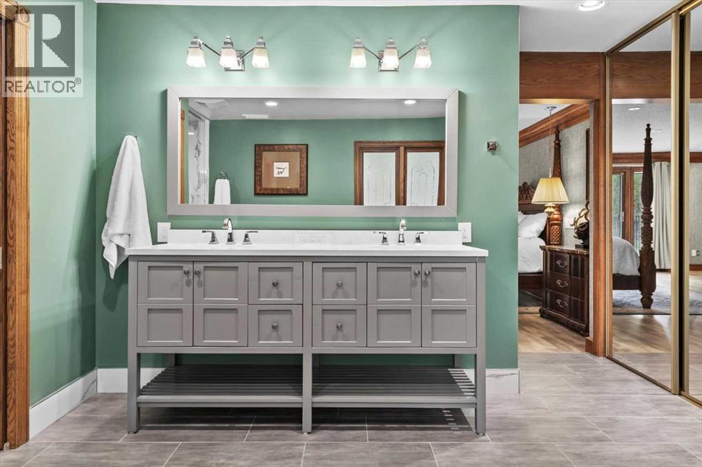 1521 92 Avenue Sw, Calgary, Alberta  T2V 5C9 - Photo 36 - A2254948