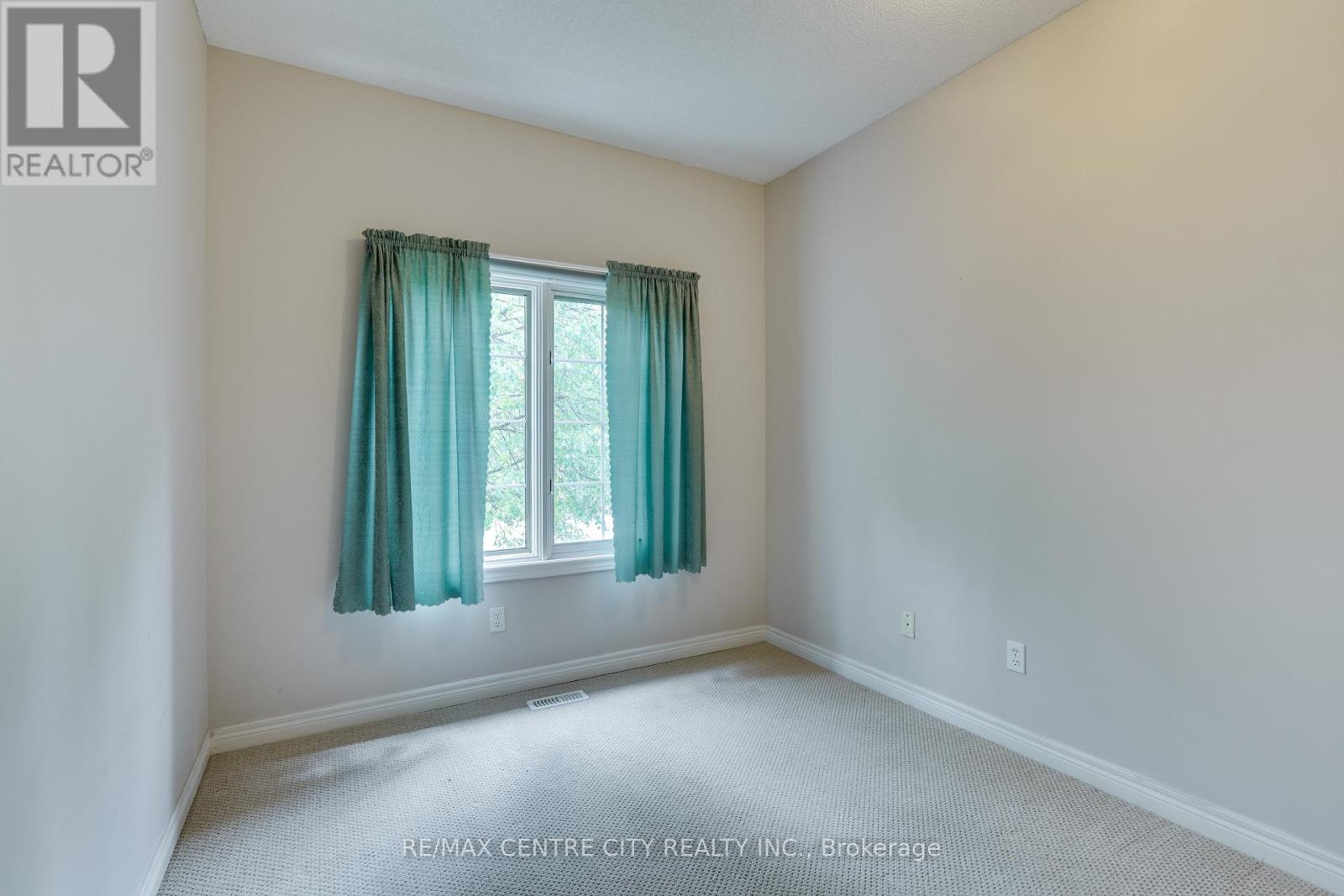 66 - 250 North Centre Road, London North, Ontario  N6G 5A4 - Photo 20 - X12578824