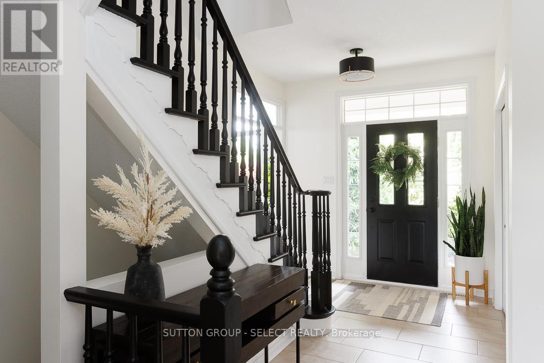 382 Plane Tree Drive, London North, Ontario  N6G 5J4 - Photo 6 - X12578870