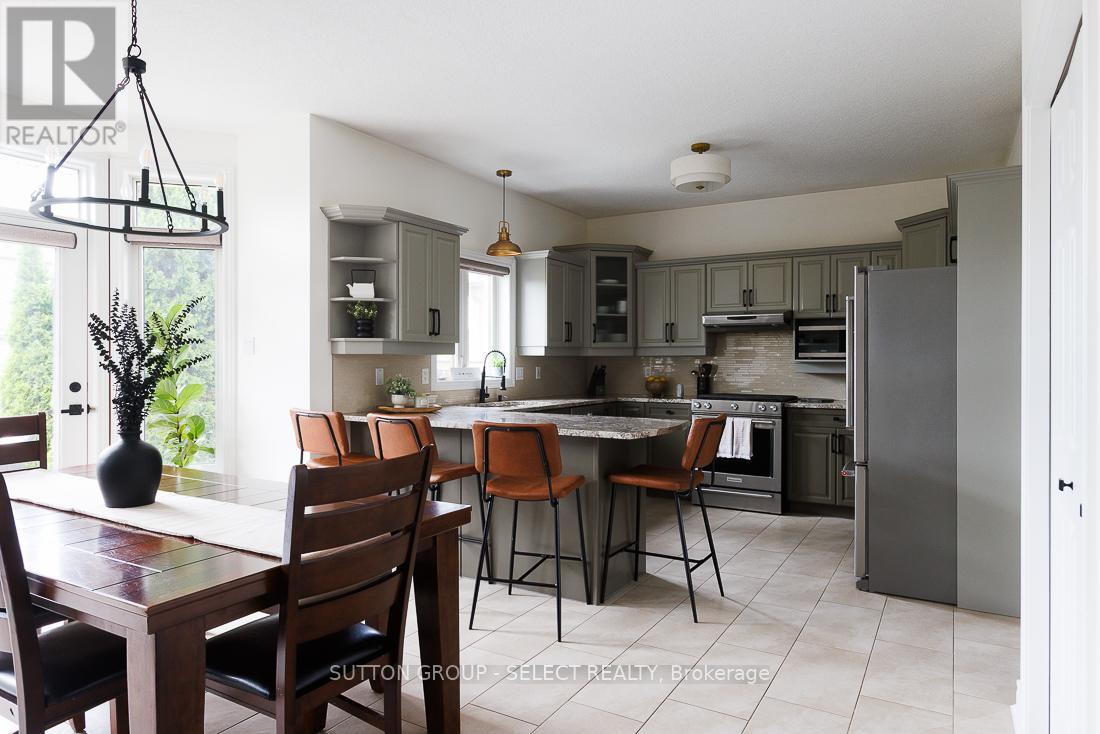 382 Plane Tree Drive, London North, Ontario  N6G 5J4 - Photo 9 - X12578870