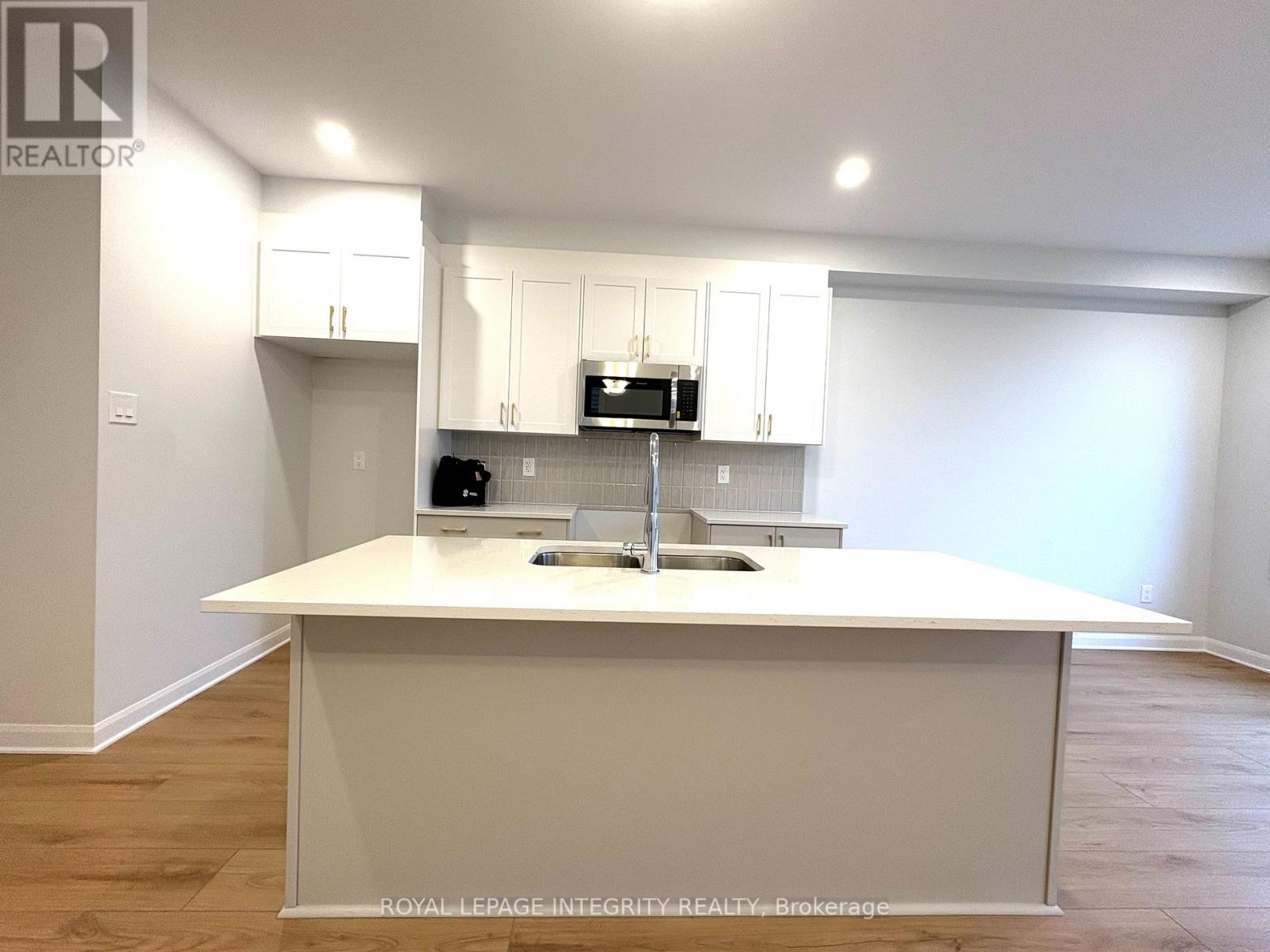 316 Clearpath Private, Ottawa, Ontario  K2T 0S6 - Photo 15 - X12578852