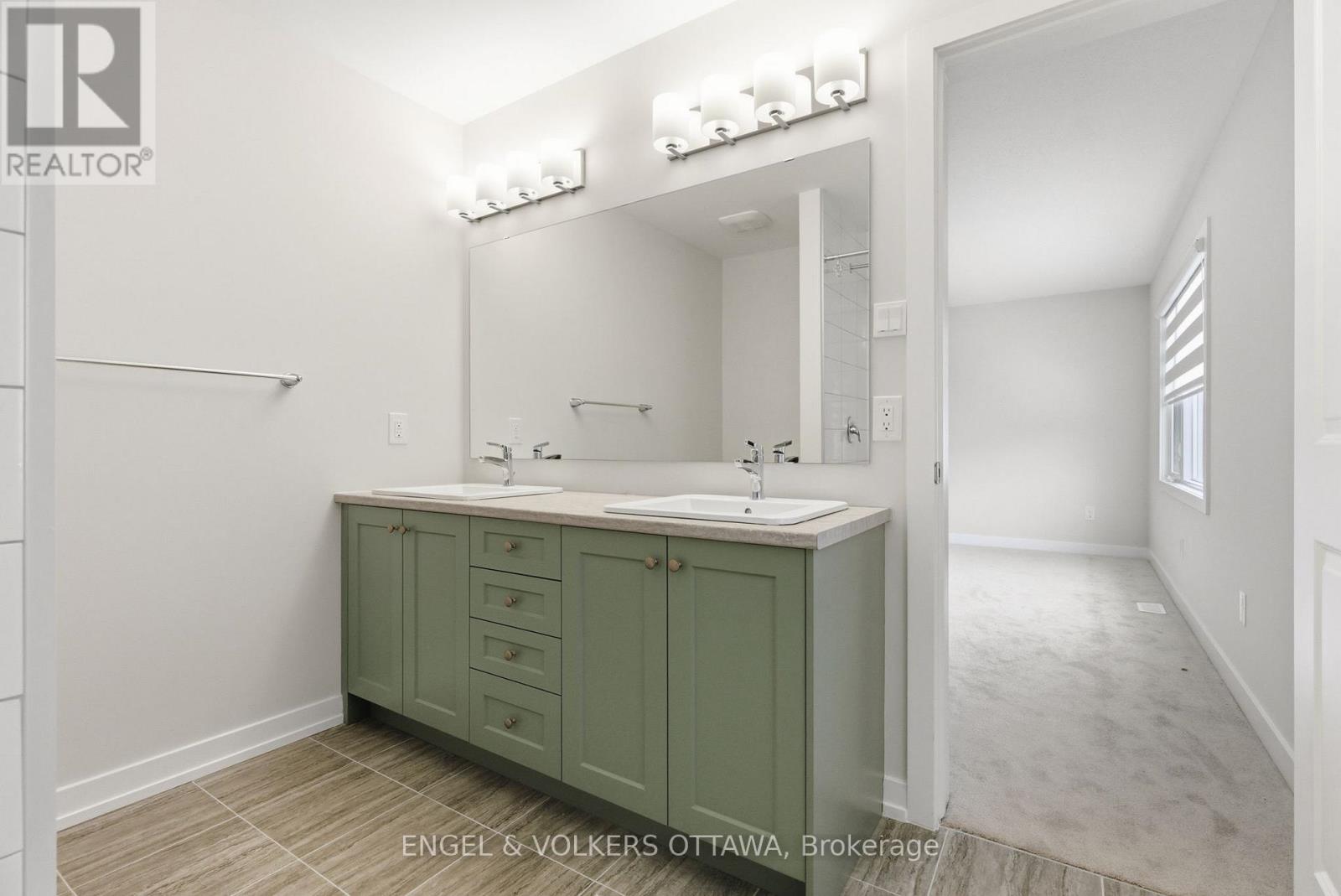 574 Oldenburg Avenue, Ottawa, Ontario  K0A 2Z0 - Photo 32 - X12578876