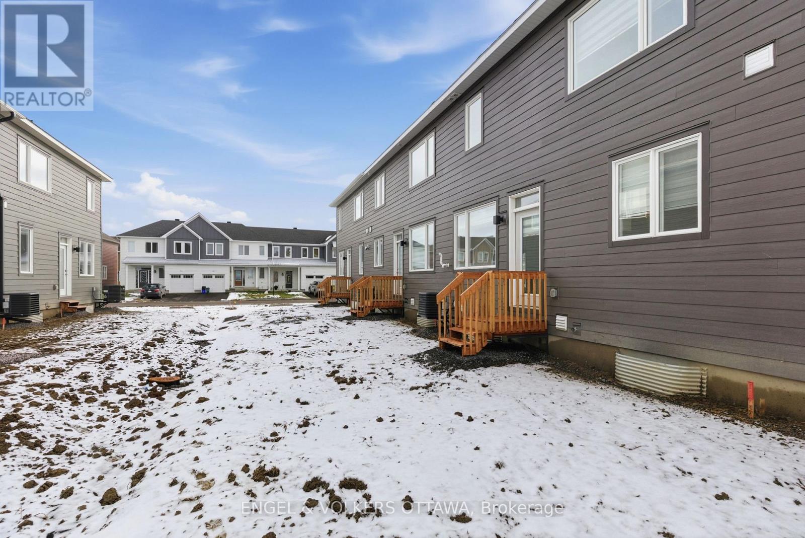 574 Oldenburg Avenue, Ottawa, Ontario  K0A 2Z0 - Photo 40 - X12578876