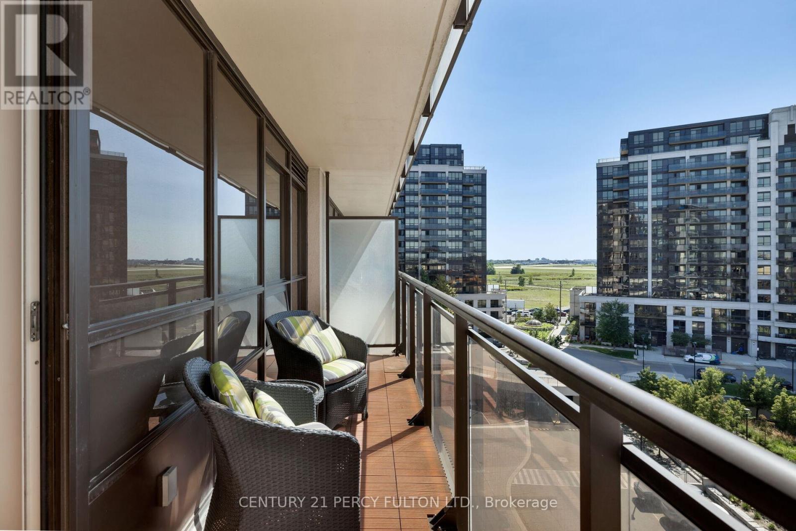 801 - 1 De Boers Drive, Toronto, Ontario  M3J 0G6 - Photo 16 - W12578568