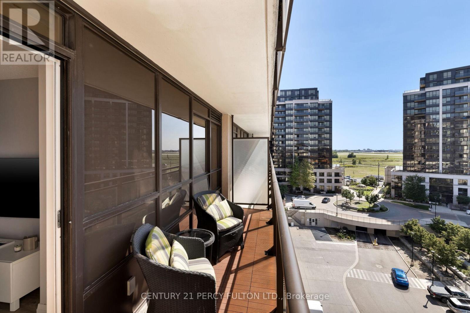 801 - 1 De Boers Drive, Toronto, Ontario  M3J 0G6 - Photo 20 - W12578568