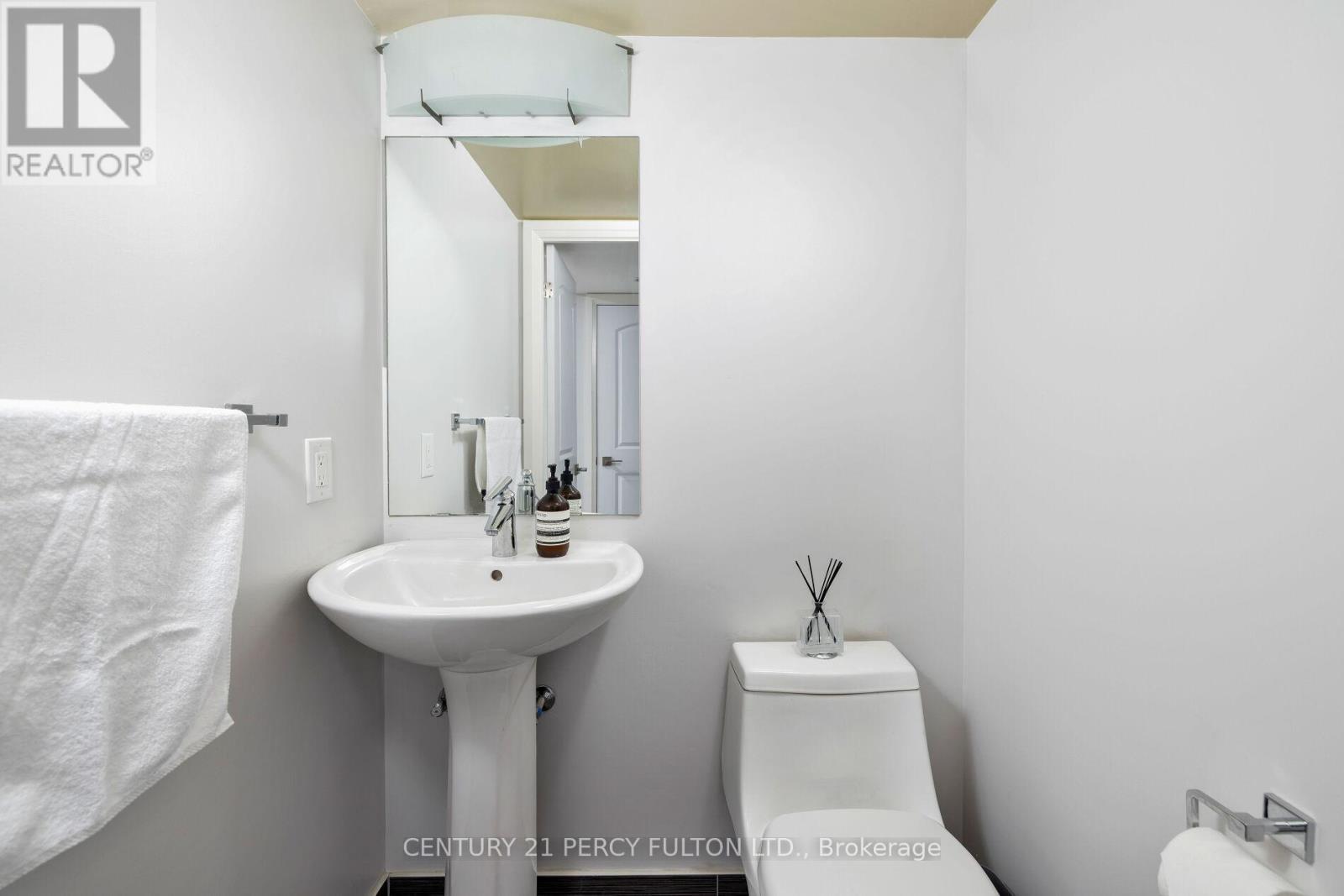 801 - 1 De Boers Drive, Toronto, Ontario  M3J 0G6 - Photo 25 - W12578568