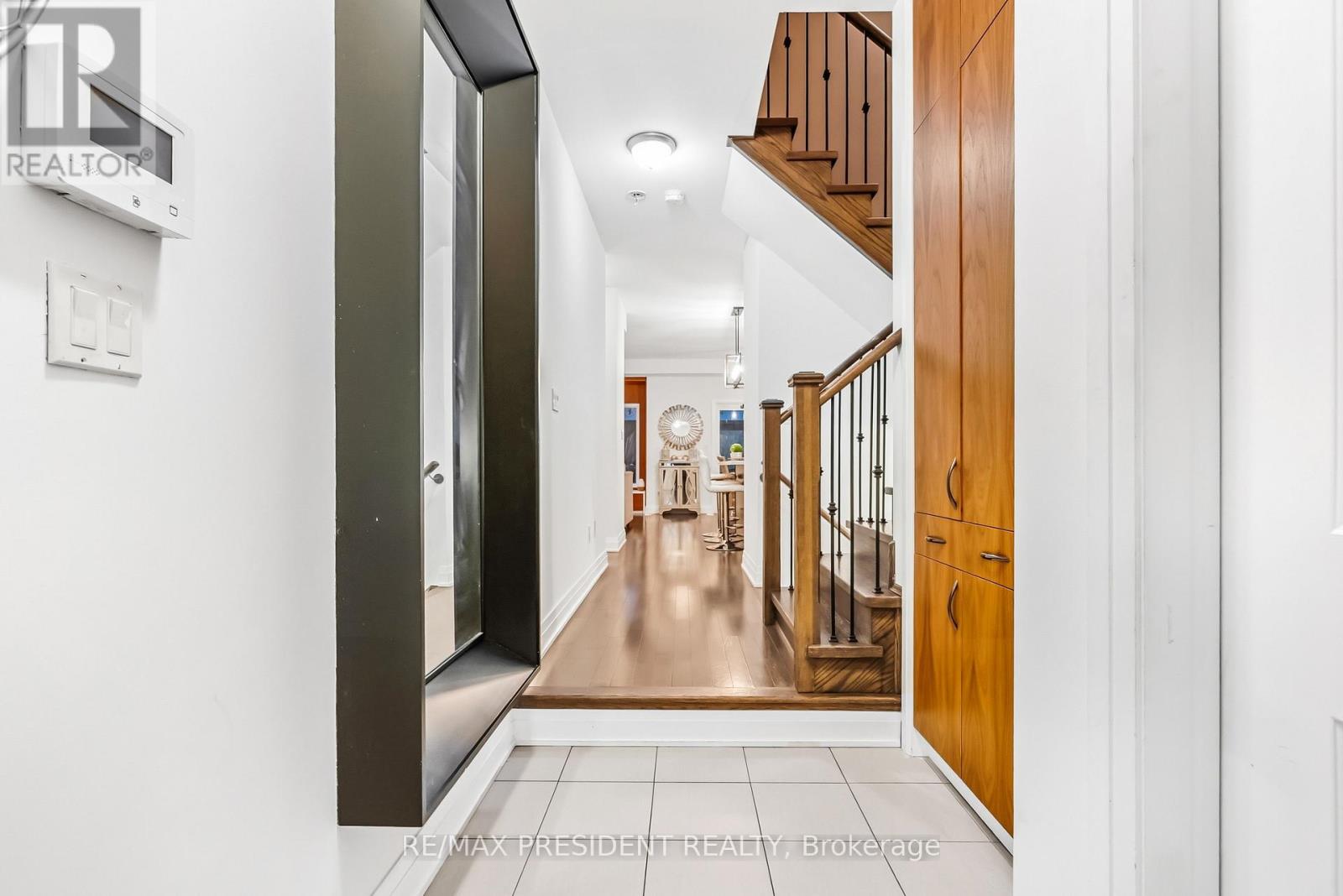 11 Oliana Way, Brampton, Ontario  L6Y 6G8 - Photo 10 - W12578578