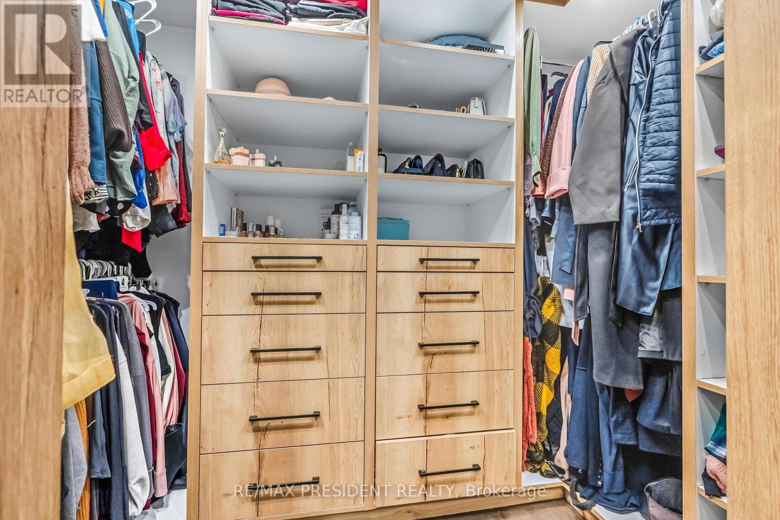 11 Oliana Way, Brampton, Ontario  L6Y 6G8 - Photo 34 - W12578578