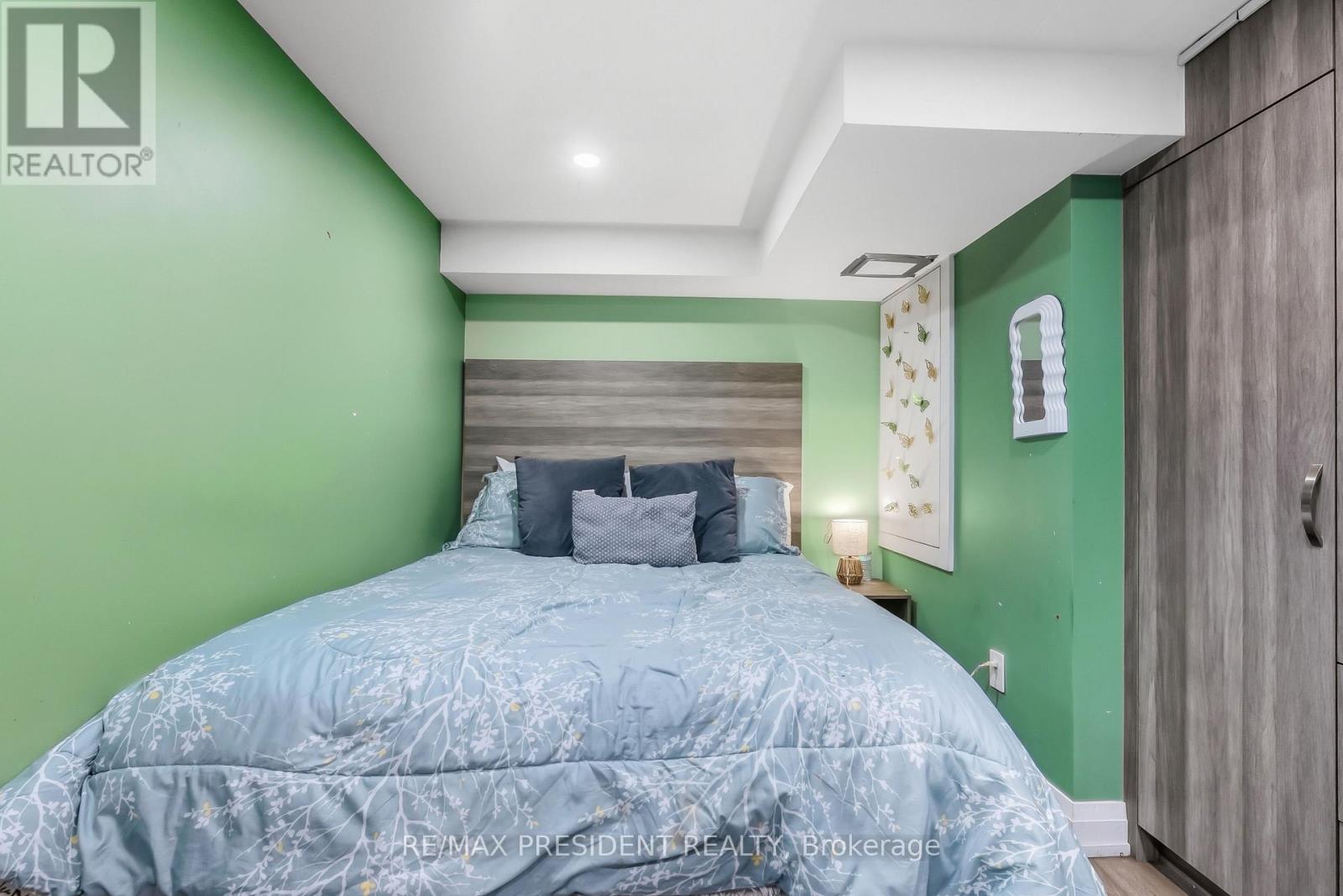 11 Oliana Way, Brampton, Ontario  L6Y 6G8 - Photo 44 - W12578578