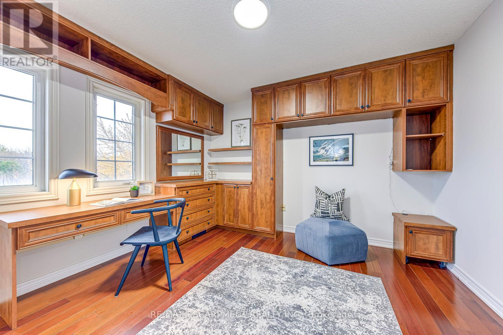 2001 Rosemount Crescent, Oakville, Ontario  L6M 3P5 - Photo 28 - W12578592