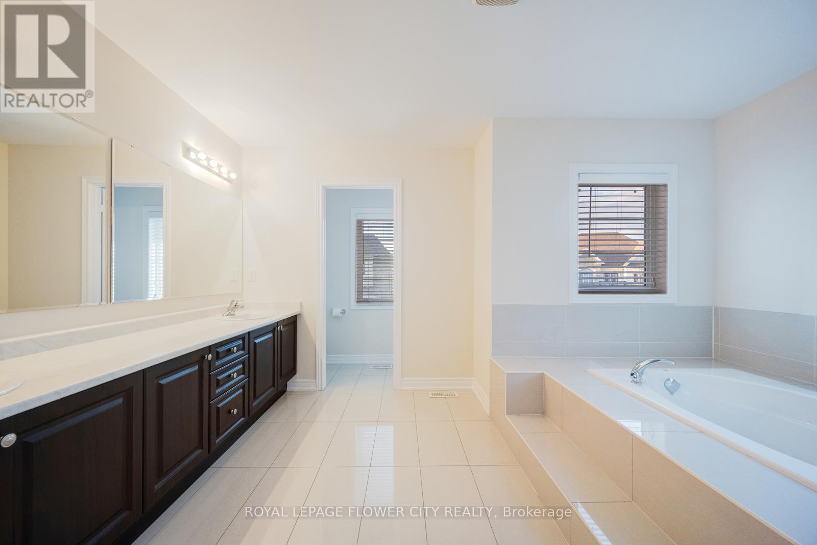 7 Tonalite Road, Brampton, Ontario  L6P 3Y6 - Photo 23 - W12578594