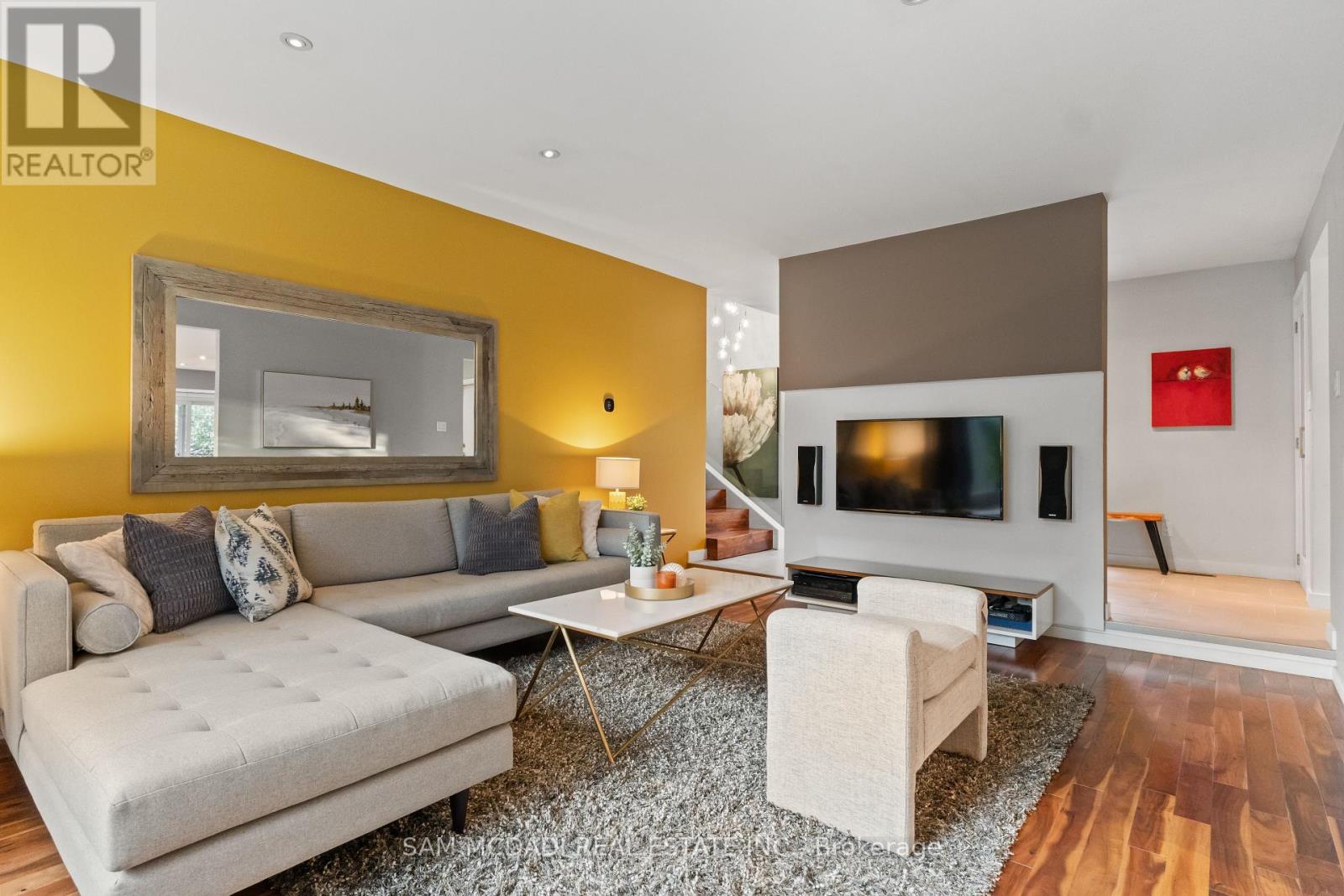 2480 Parmeer Drive, Mississauga, Ontario  L5C 2Y2 - Photo 14 - W12578600