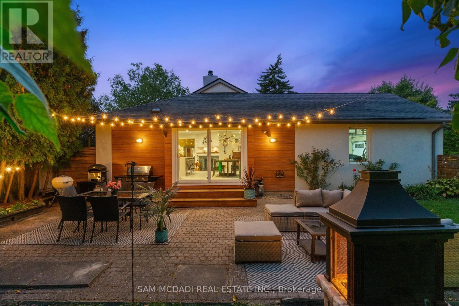 2480 Parmeer Drive, Mississauga, Ontario  L5C 2Y2 - Photo 34 - W12578600