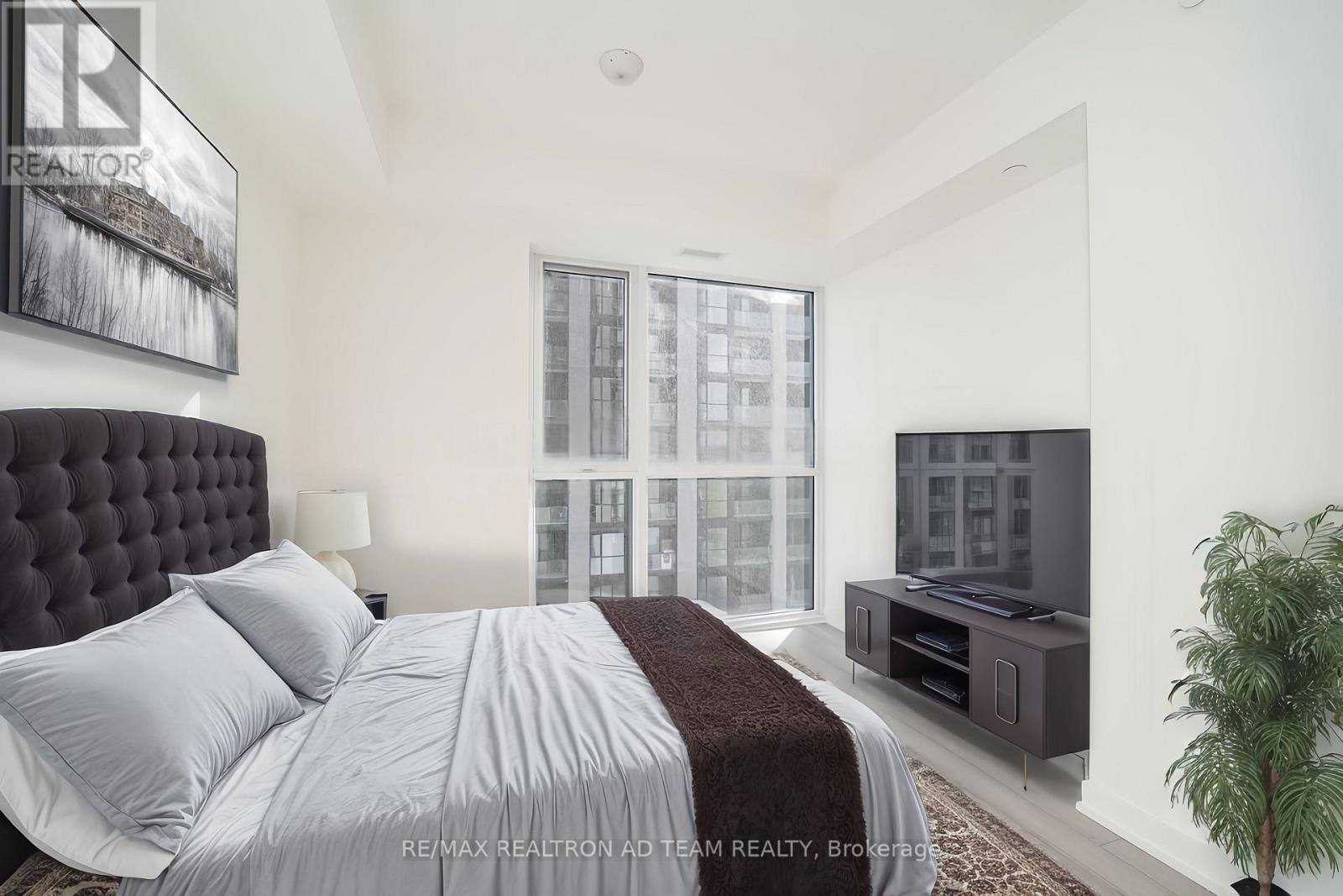 1110 - 3079 Trafalgar Road, Oakville, Ontario  L6H 8C5 - Photo 18 - W12578630