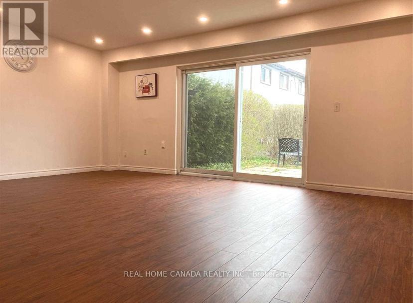 1261 Redbank Crescent, Oakville, Ontario  L6H 1Y4 - Photo 5 - W12578682