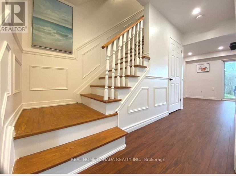 1261 Redbank Crescent, Oakville, Ontario  L6H 1Y4 - Photo 6 - W12578682