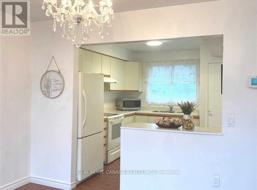 1261 Redbank Crescent, Oakville, Ontario  L6H 1Y4 - Photo 8 - W12578682