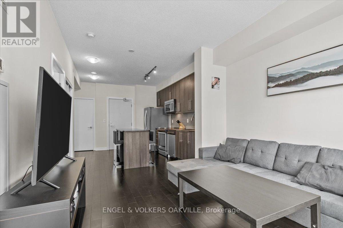1105 - 510 Curran Place, Mississauga, Ontario  L5B 0J8 - Photo 6 - W12578756