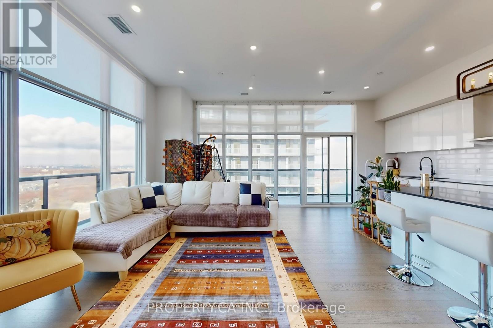 Uph05 - 56 Annie Craig Drive, Toronto, Ontario  M8V 0C8 - Photo 9 - W12578776