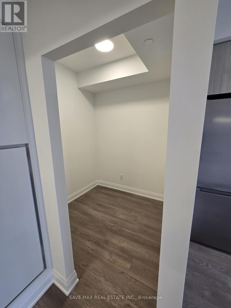 414 - 3250 Carding Mill Trail, Oakville, Ontario  L6M 5T3 - Photo 9 - W12578792