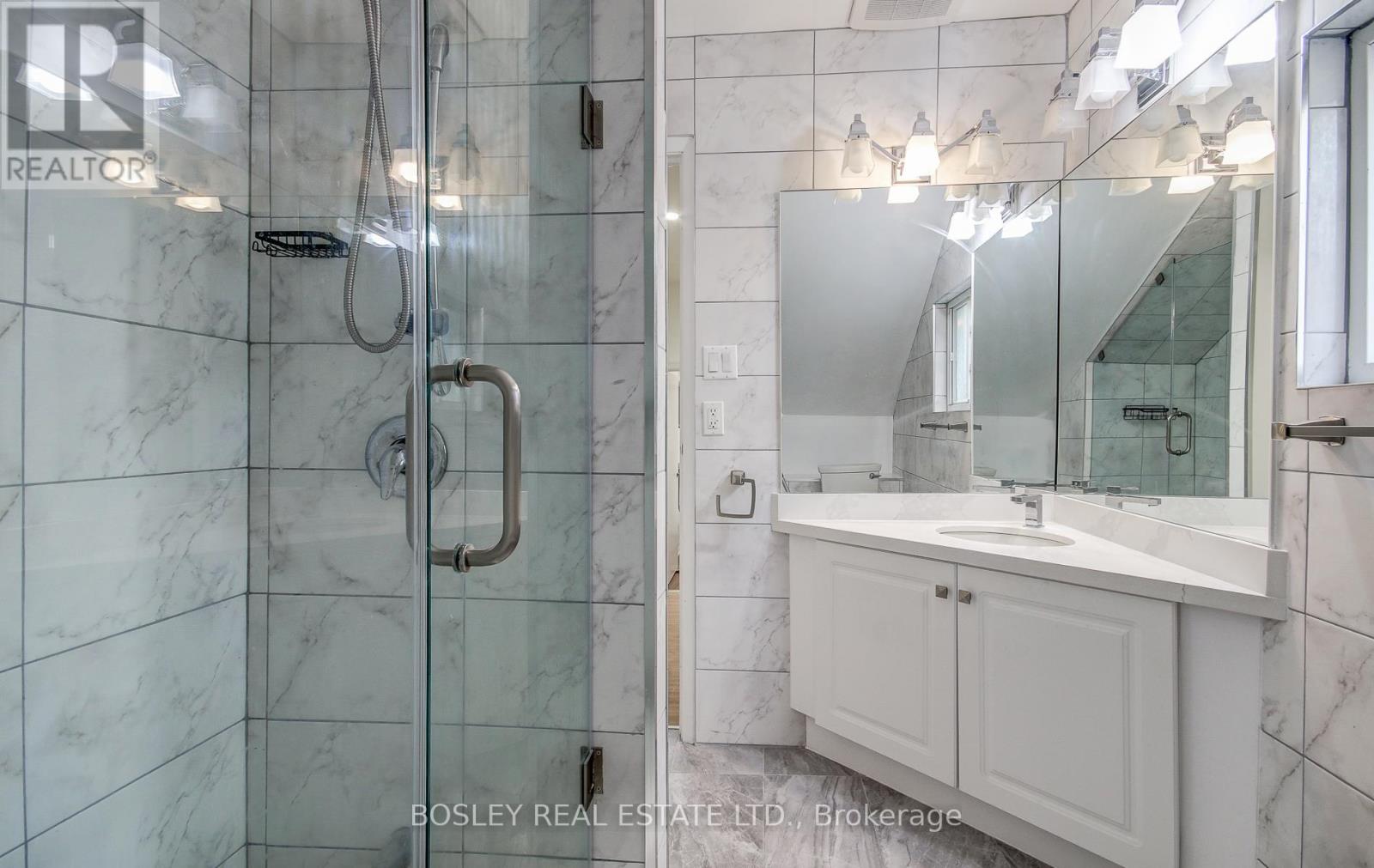 Upper - 376 Berkeley Street, Toronto, Ontario M5A 2X7 - Photo 20 - C12576682