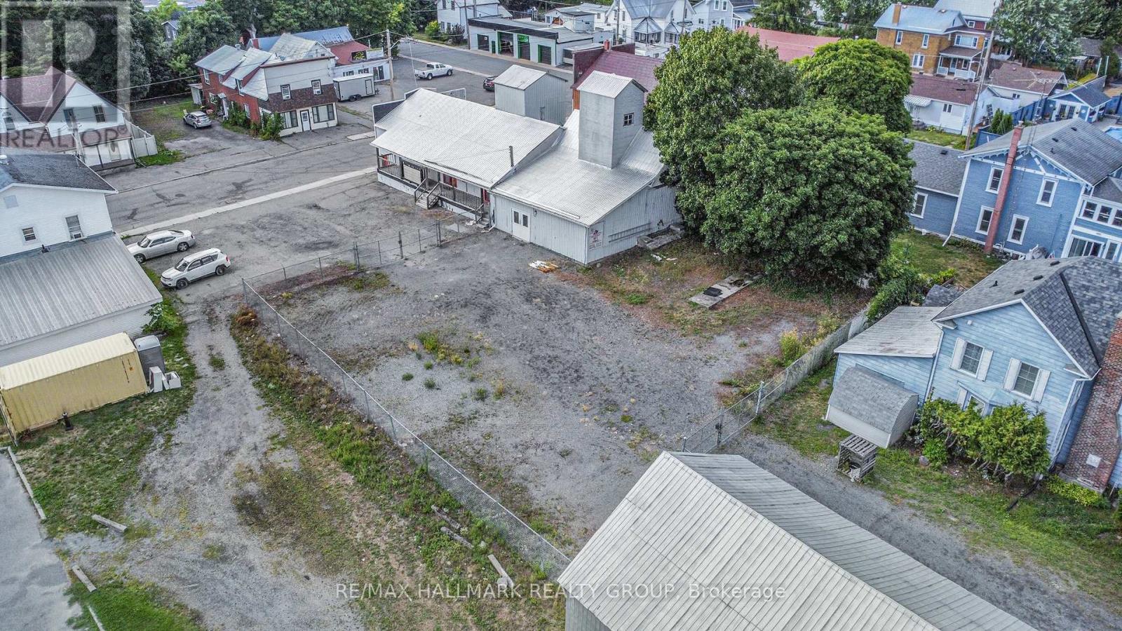 33 King Street, North Dundas, Ontario  K0C 1H0 - Photo 35 - X12388917