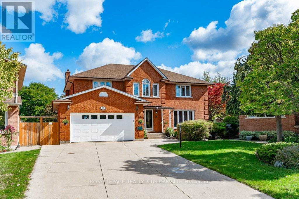 67 HORIZON COURT, Hamilton, Ontario