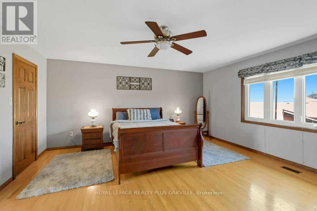 67 Horizon Court, Hamilton, Ontario  L9B 1W9 - Photo 31 - X12578628